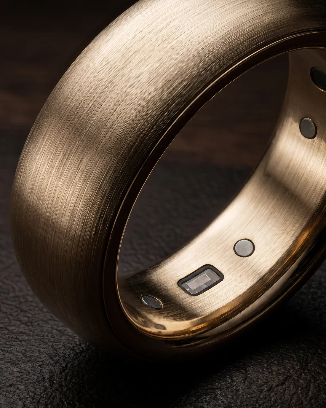 AURIA optical sensor close-up